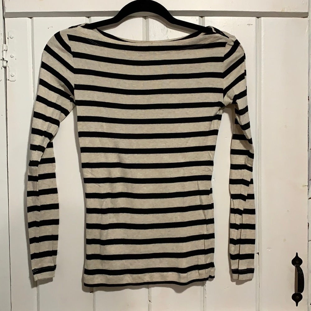 Gap stripe shirt